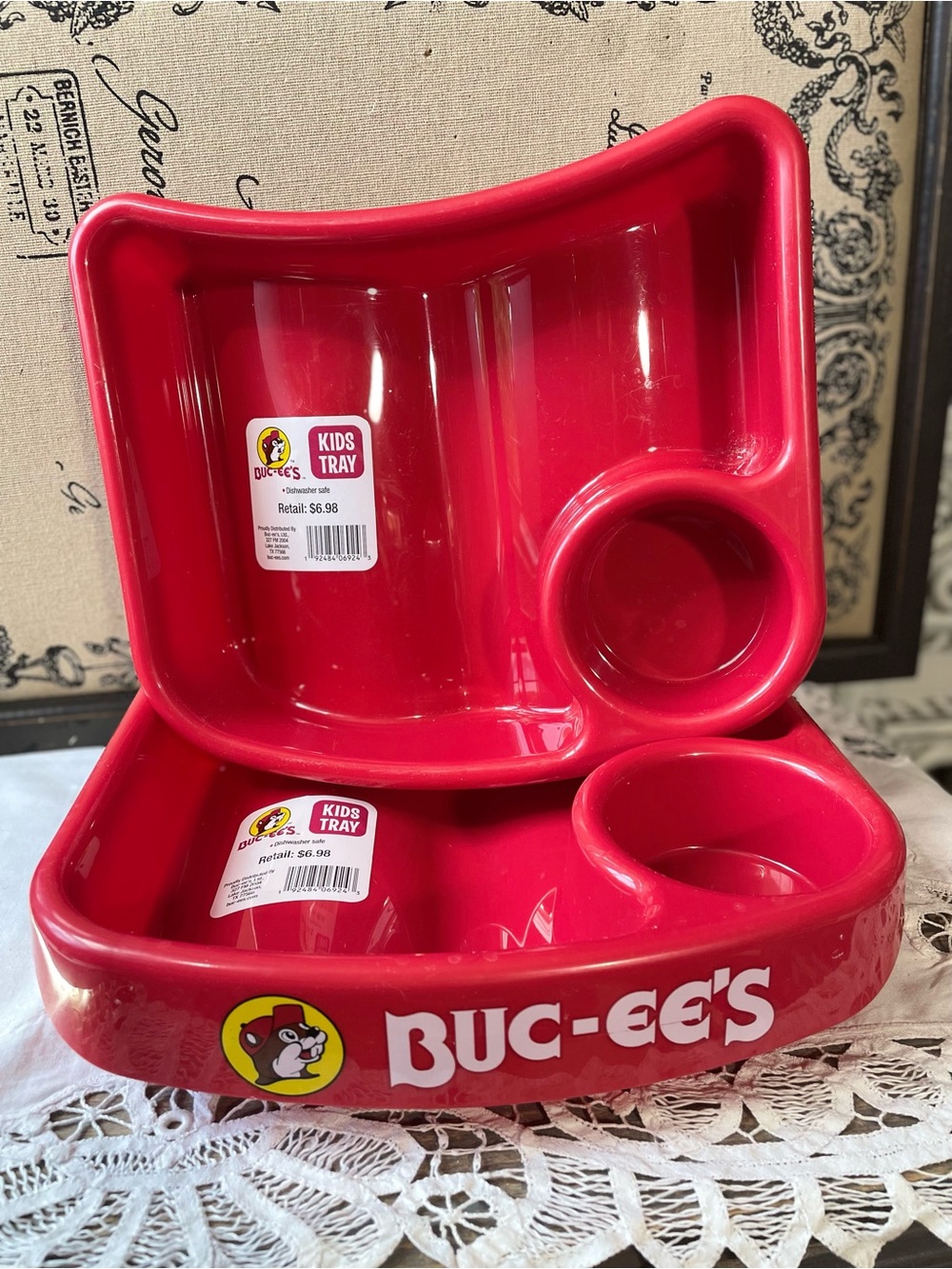 Buc-ee’s red plastic travel lap tray snacks food
